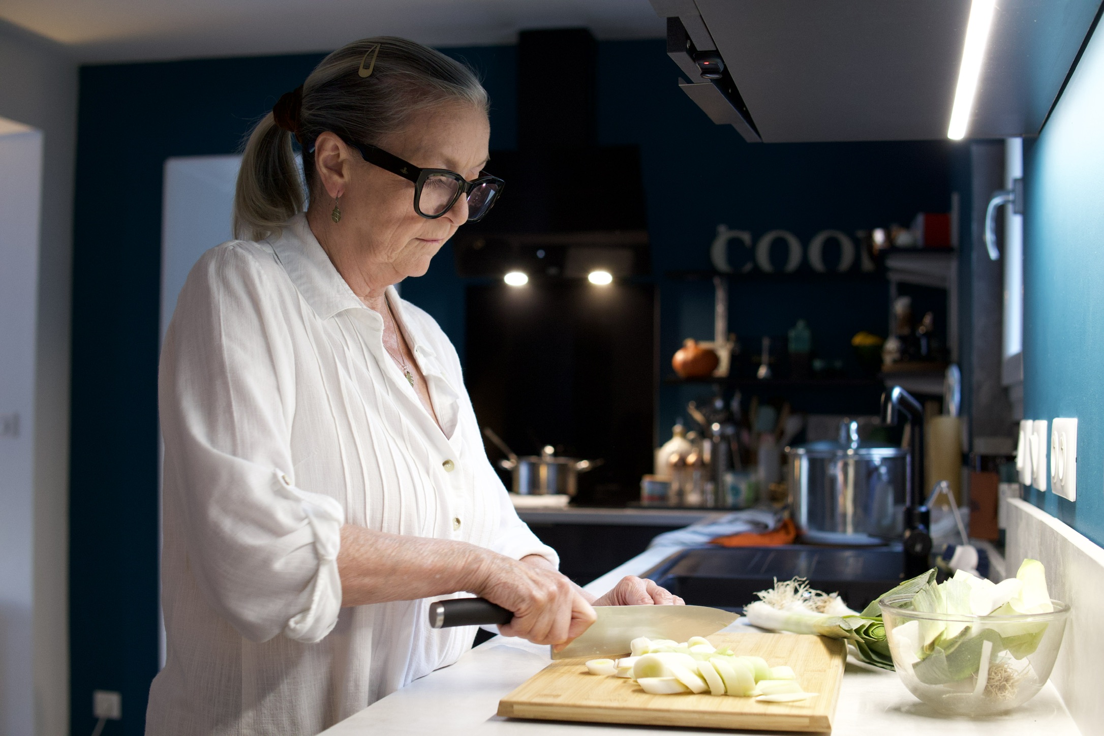 Mo cooking in the Les Sables kitchen