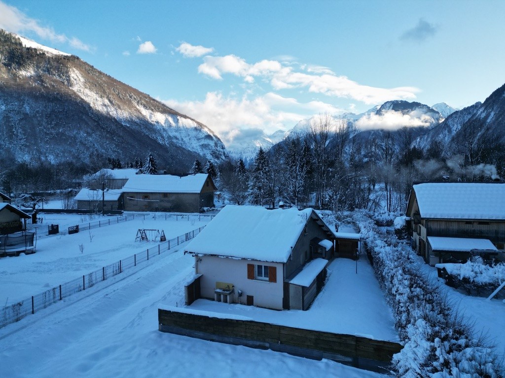 104 Chemin des Effonds in the snow, blue hour